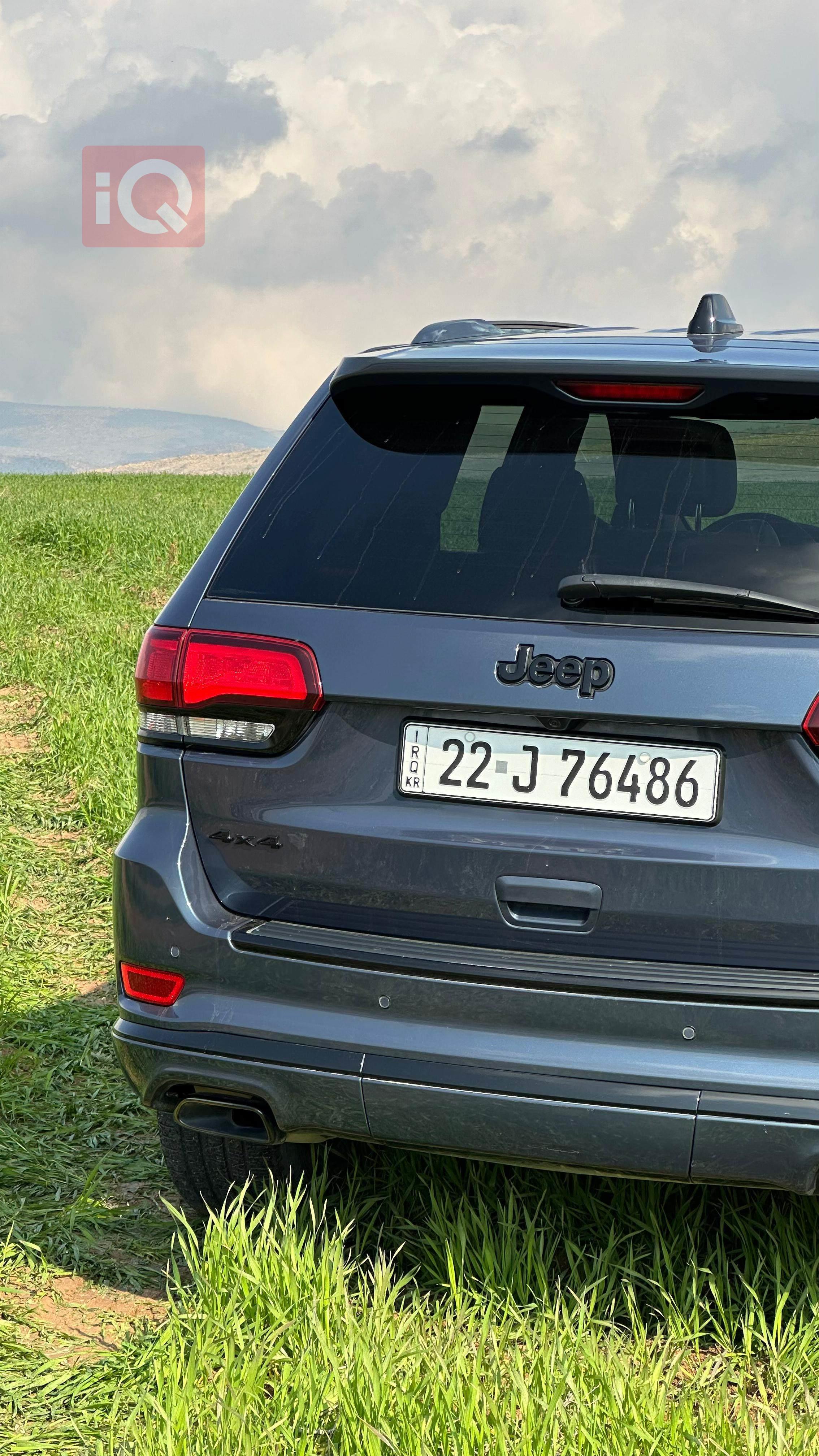 جيب جراند شيروكي